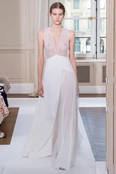 Look 34